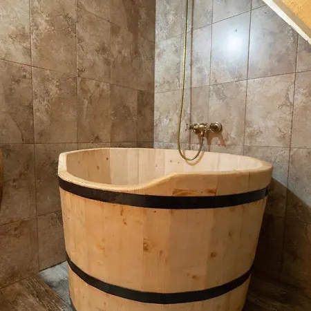 Casa Bunicilor Apuseni * Geogel